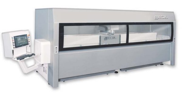 MC-305-kosmos CNC bewerkingscentrum